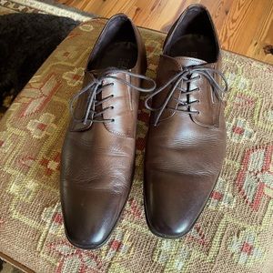Kenneth Cole - leather dress shoe